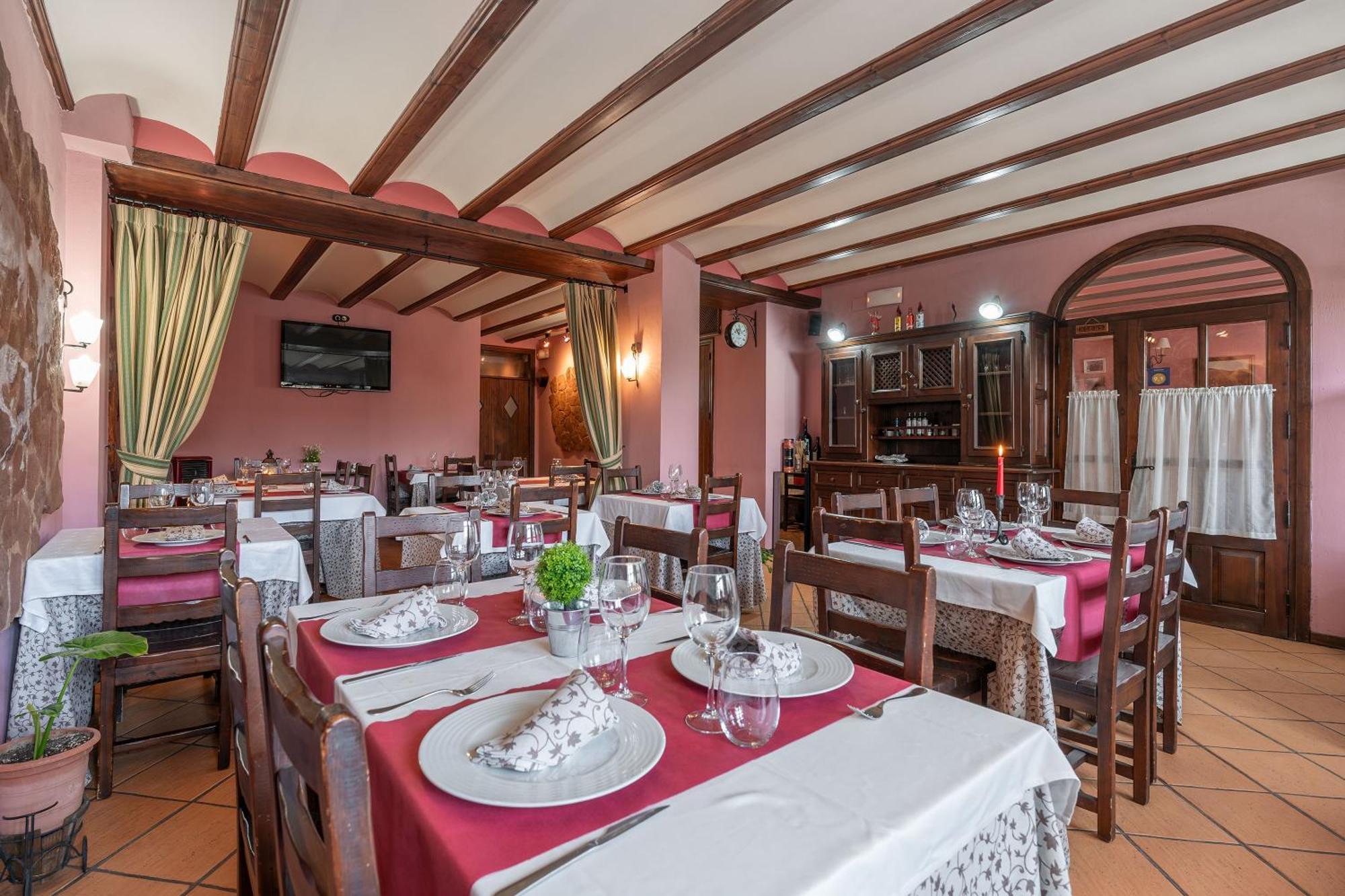 Hotel - Restaurante Prado Del Navazo Albarracin Luaran gambar