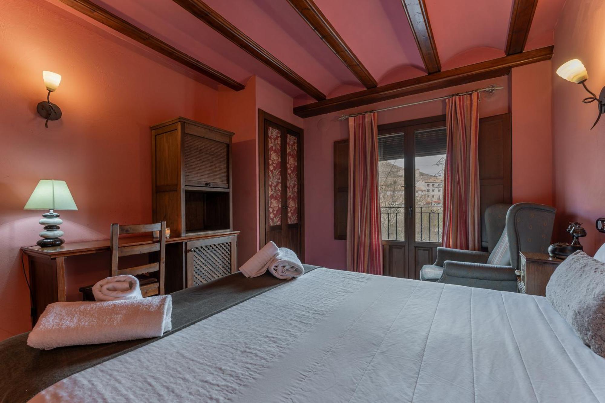 Hotel - Restaurante Prado Del Navazo Albarracin Luaran gambar